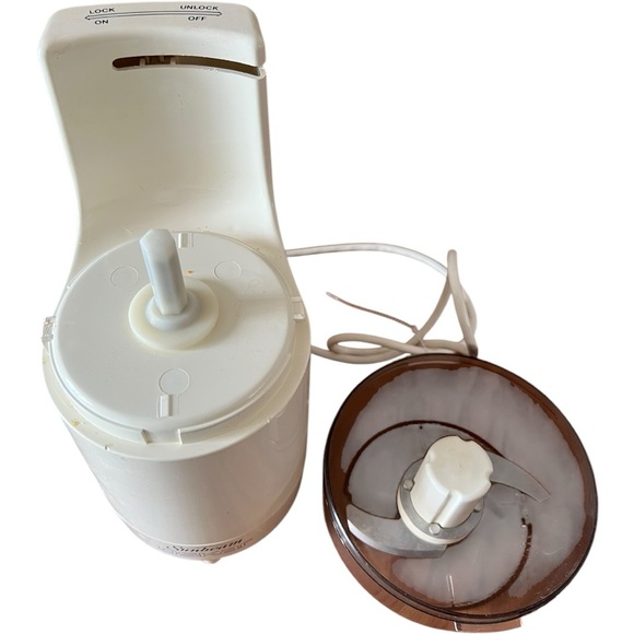 Vintage Sunbeam Oskar Jr Chopper Plus Mini Food Processor Model - Picture 7 of 11